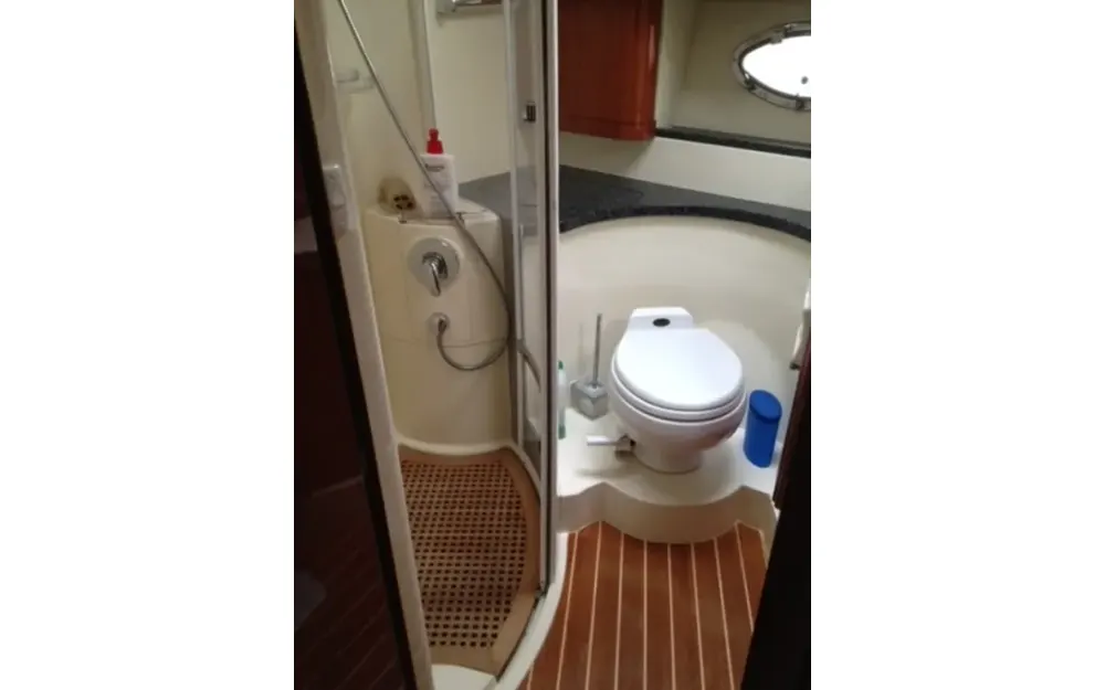 slider 17 Fairline Phantom 50