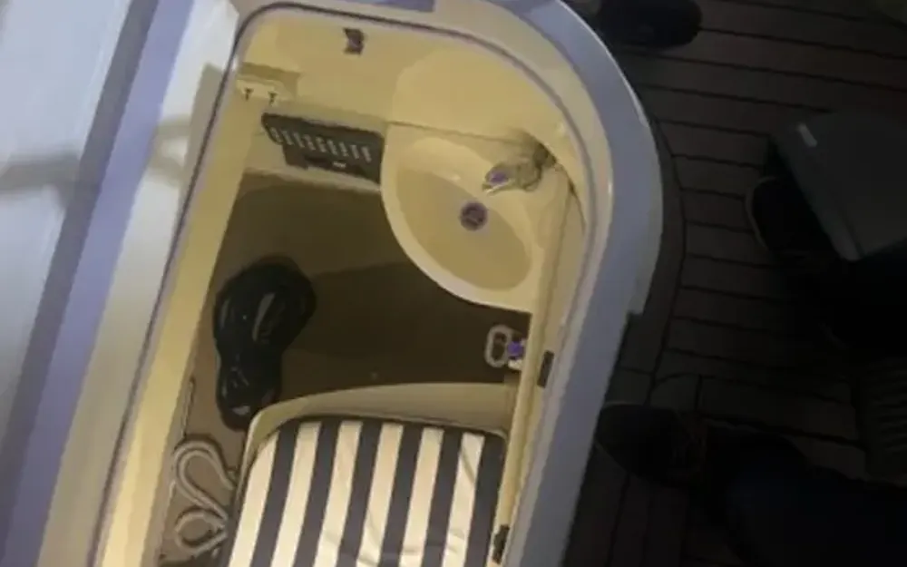 slider 19 Fairline Phantom 50