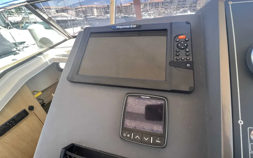 slider 11 Fiart Mare Fiart 33 Seawalker