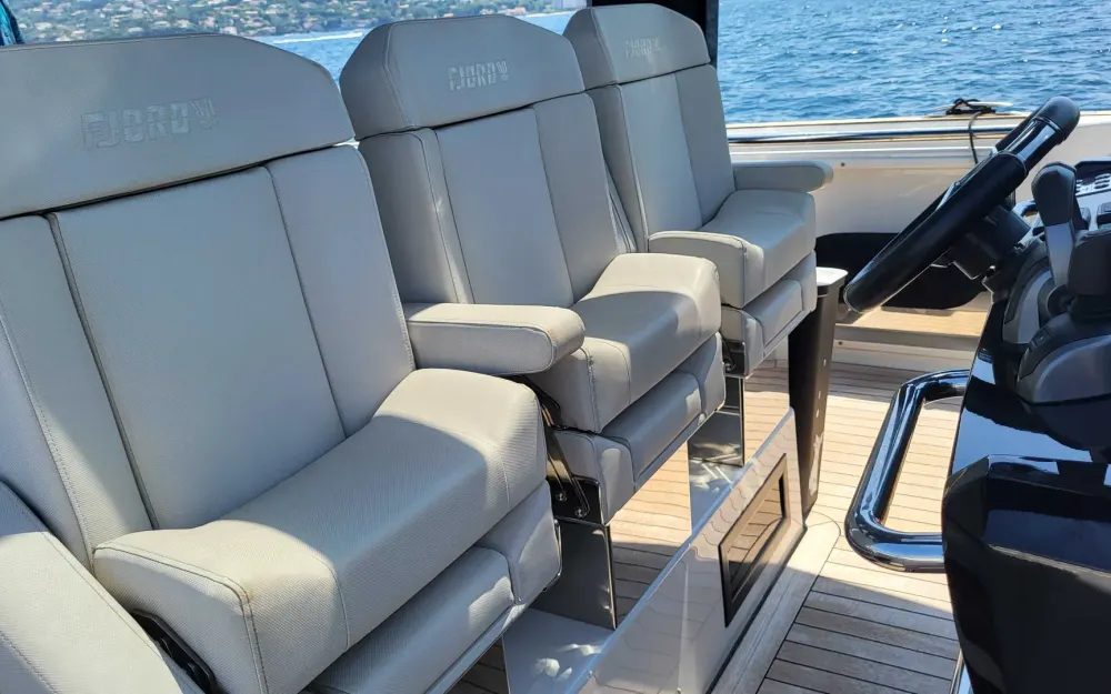 slider 15 Fjord  44 Open