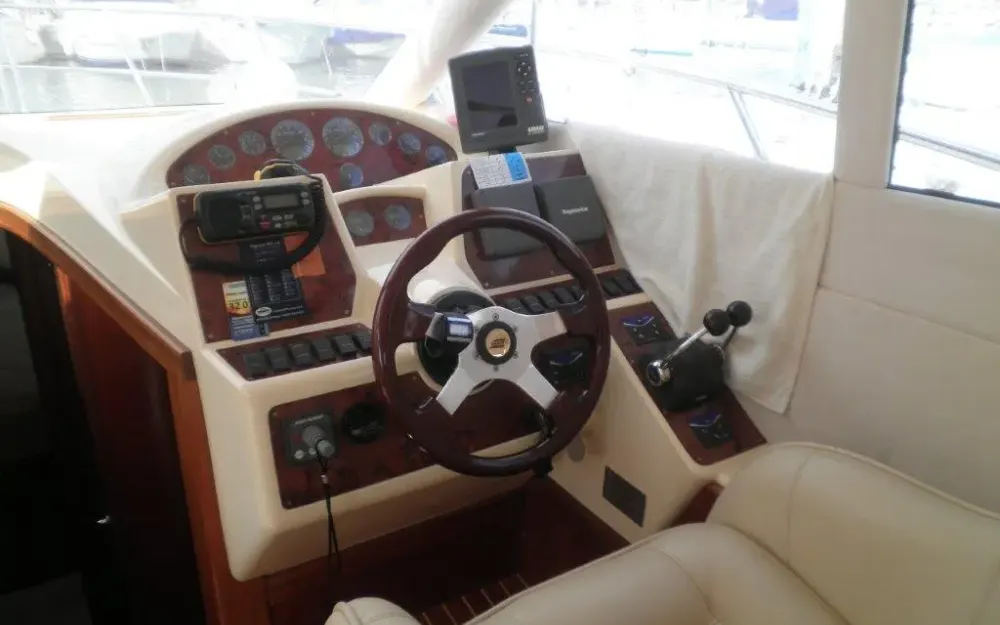 slider 14 Galeon  330 Fly