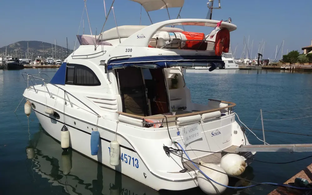 slider 1 Galeon  330 Fly