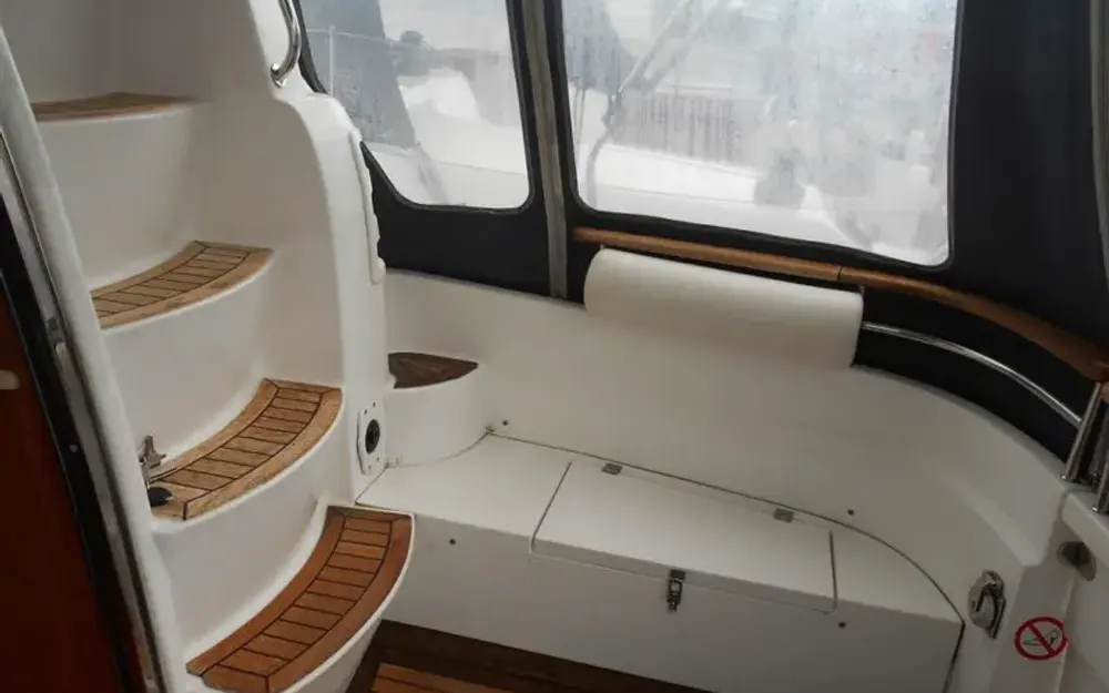 slider 8 Galeon  330 Fly