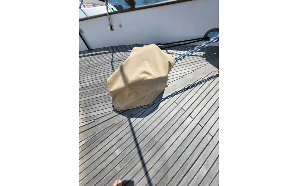 slider 8 Grand Banks  50