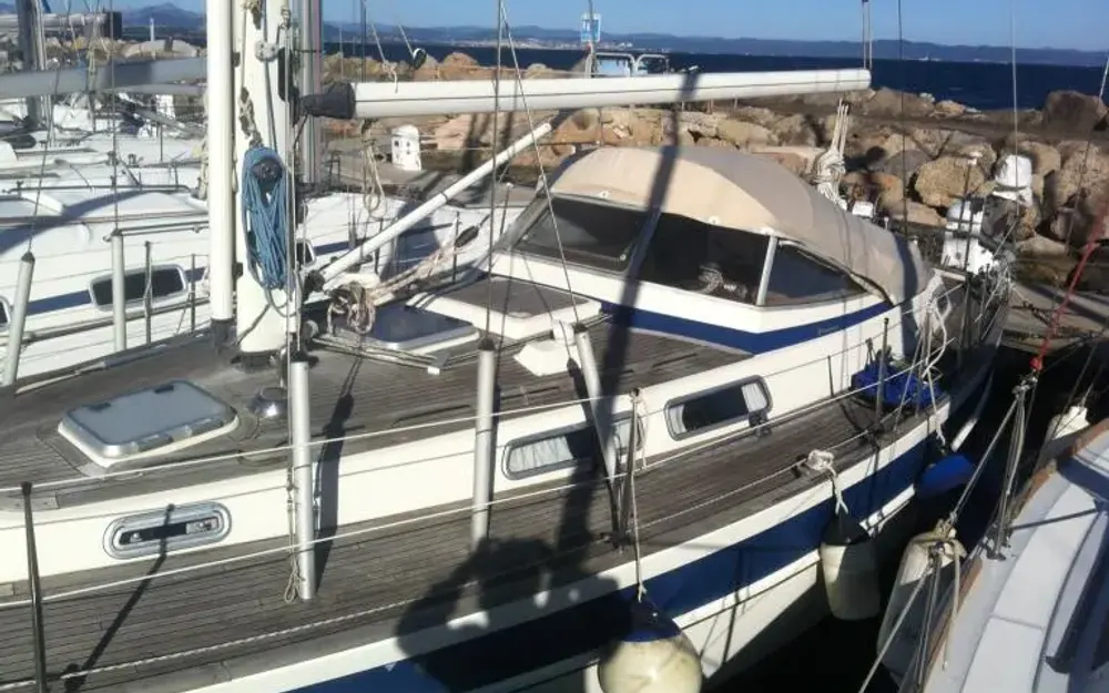 slider 1 Hallberg Rassy  36