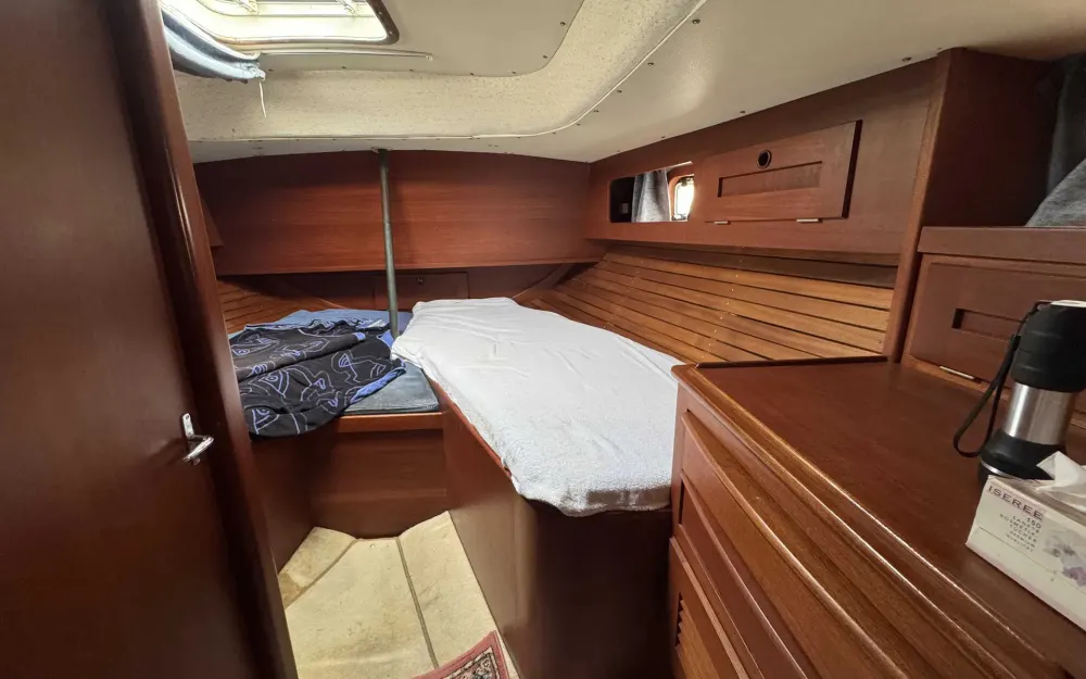slider 13 Hallberg Rassy  42