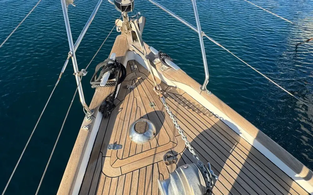 slider 8 Hallberg Rassy  42
