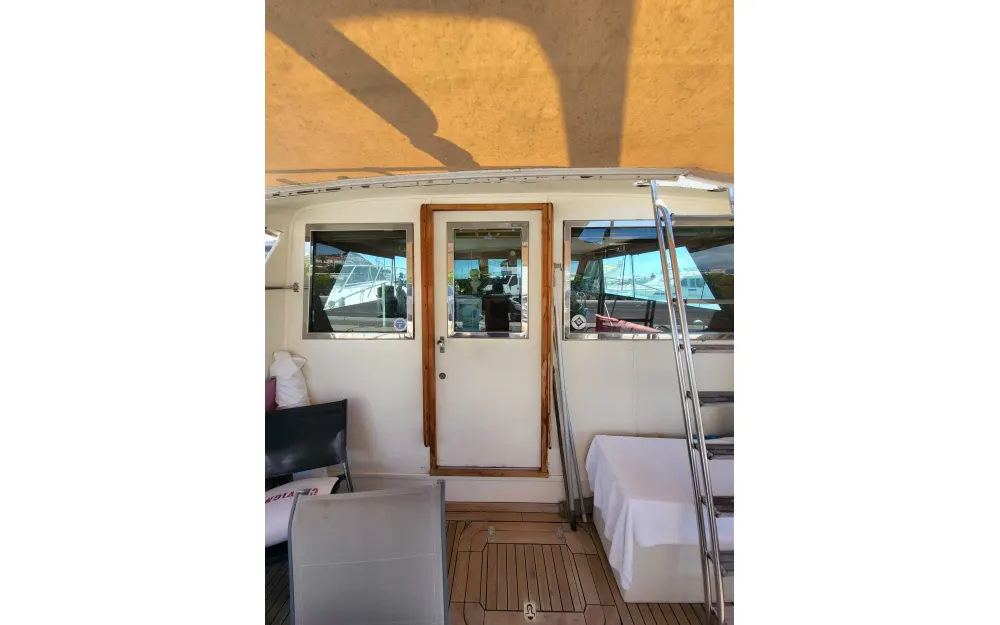 slider 7 Hatteras  46 Convertible