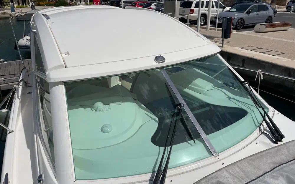 slider 11 Jeanneau Prestige 30