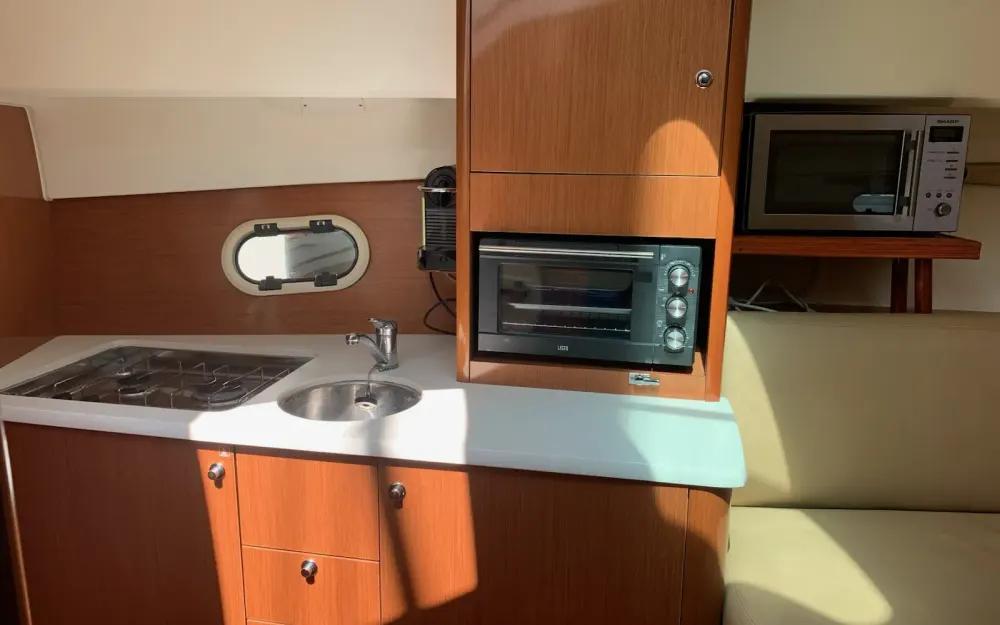 slider 13 Jeanneau Prestige 30 S