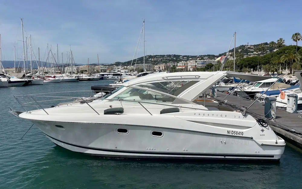 slider 1 Jeanneau Prestige 30