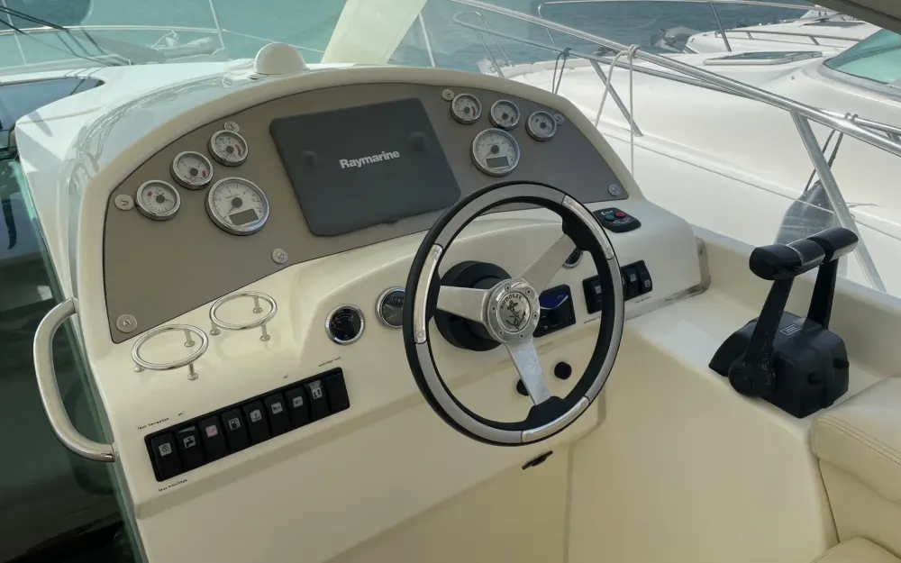 slider 6 Jeanneau Prestige 30 S