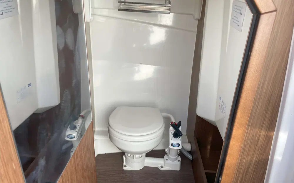 slider 7 Jeanneau Cap Camarat 7.5 WA