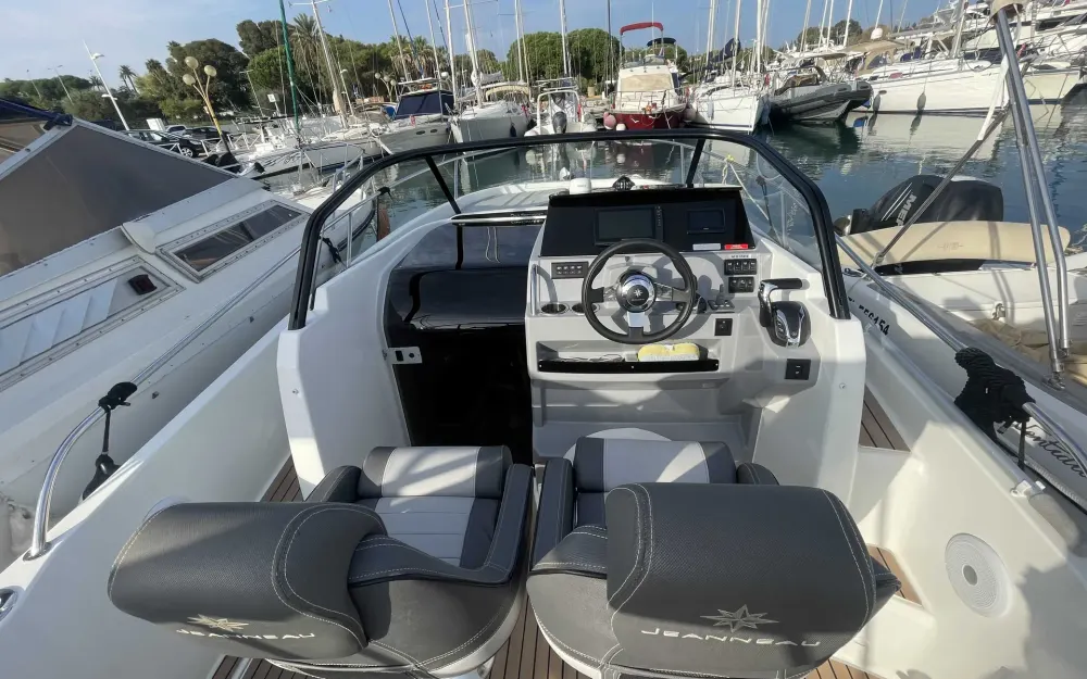 slider 3 Jeanneau Cap Camarat 7.5 WA - null
