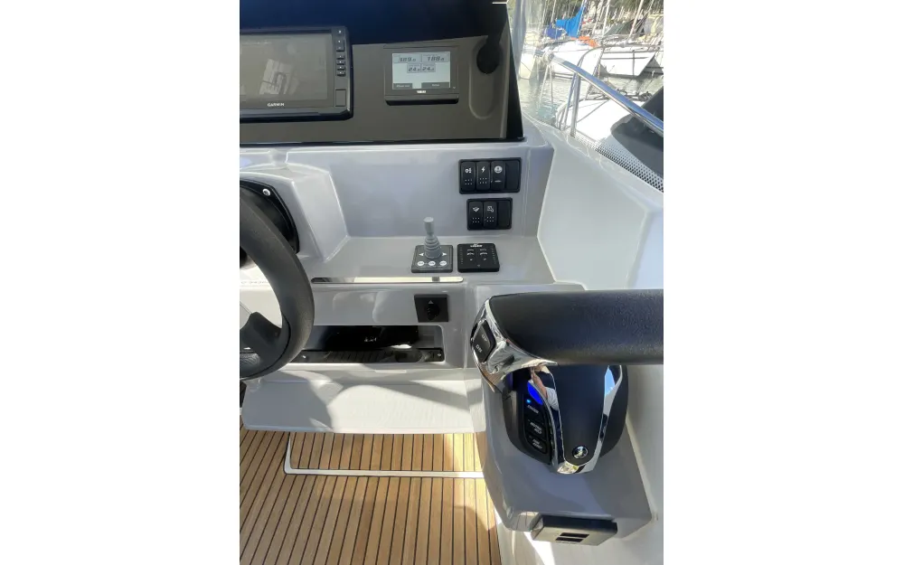 slider 9 Jeanneau Cap Camarat 7.5 WA - null