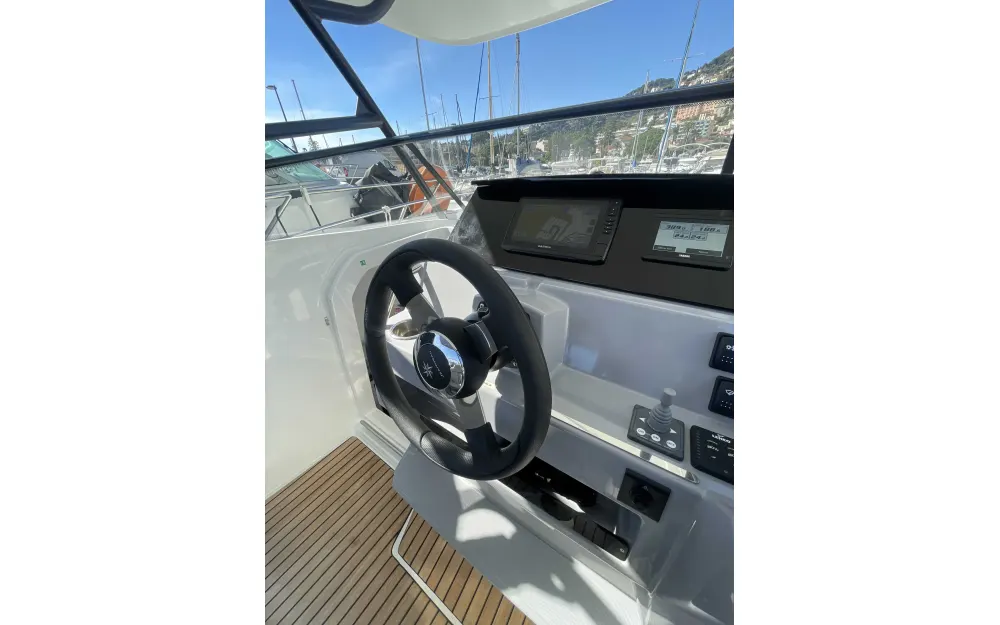 slider 8 Jeanneau Cap Camarat 7.5 WA