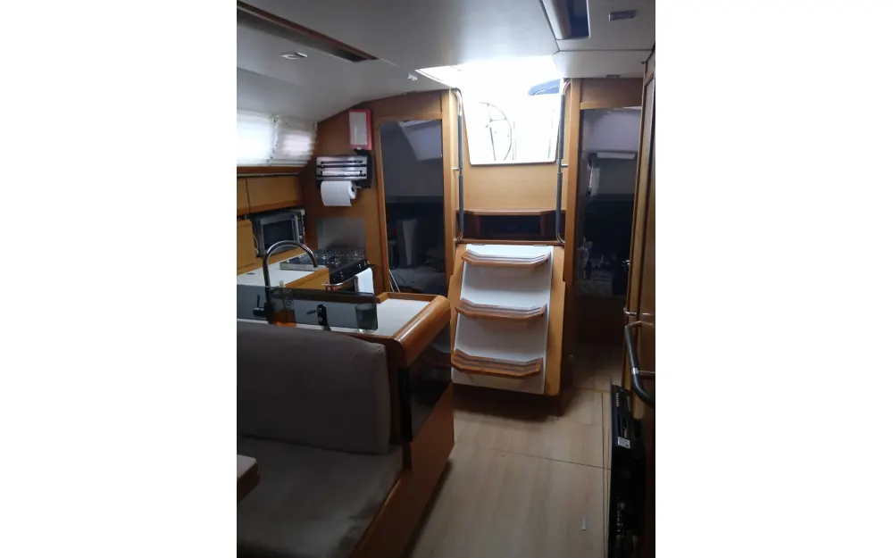 slider 14 Jeanneau Sun Odyssey 409