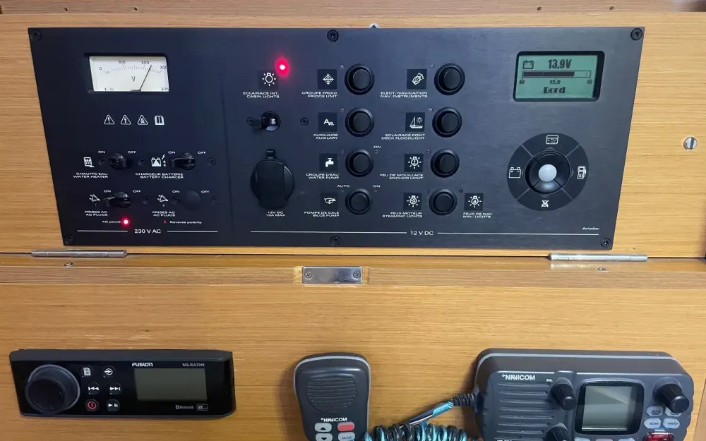 slider 19 Jeanneau Sun Odyssey 409