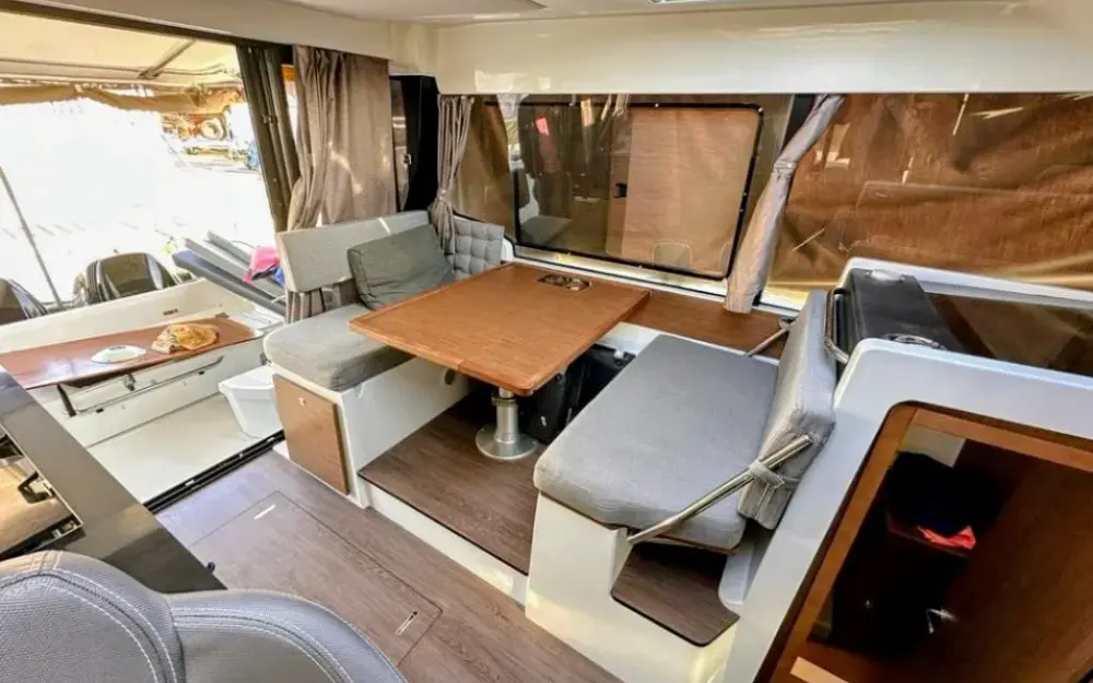 slider 6 Jeanneau Merry Fisher 1095