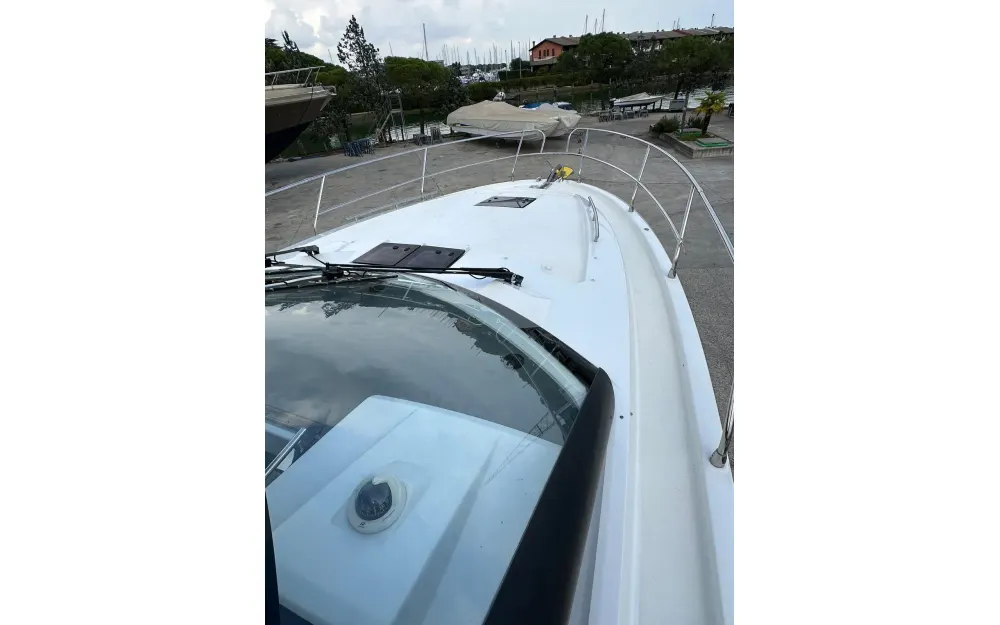 slider 6 Jeanneau Leader 40