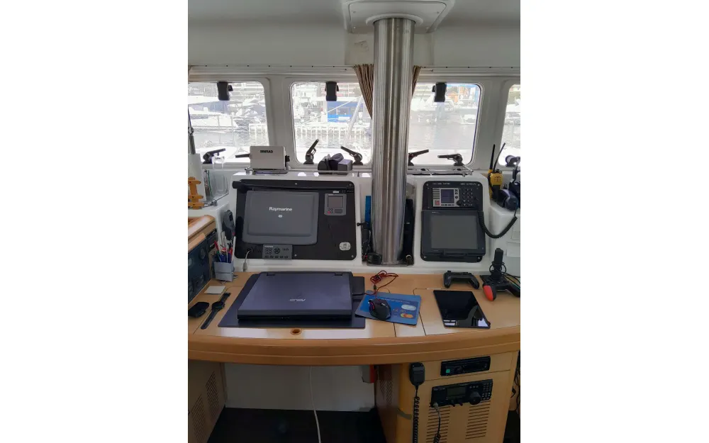 slider 8 Lagoon  500
