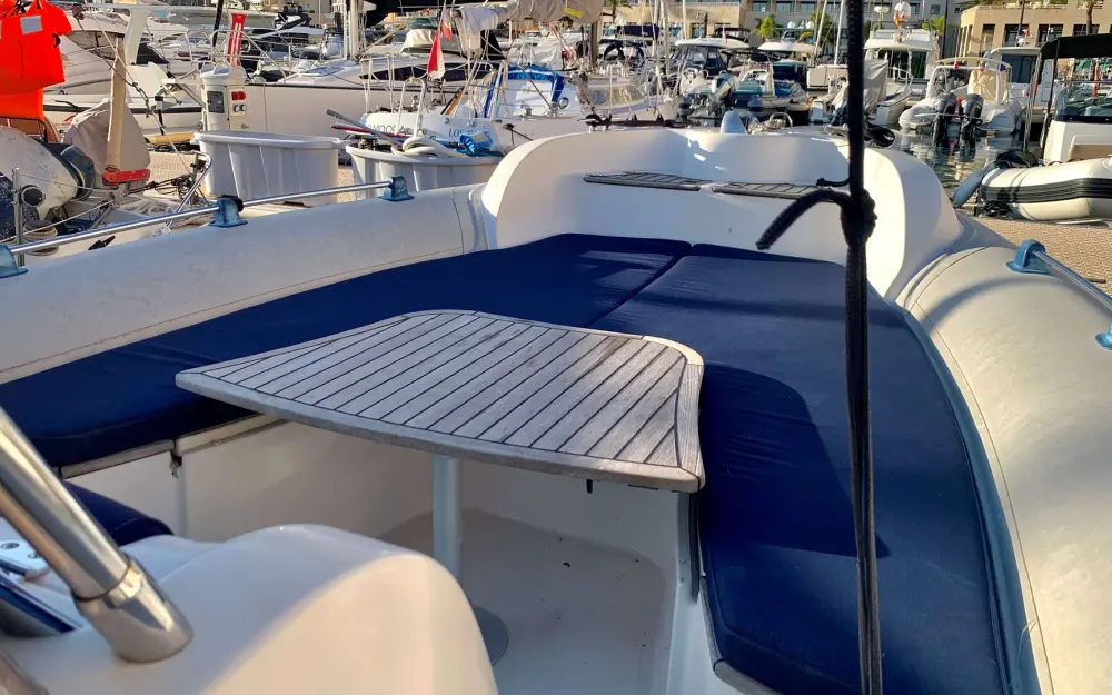 slider 8 Marlin Boat  23 FB