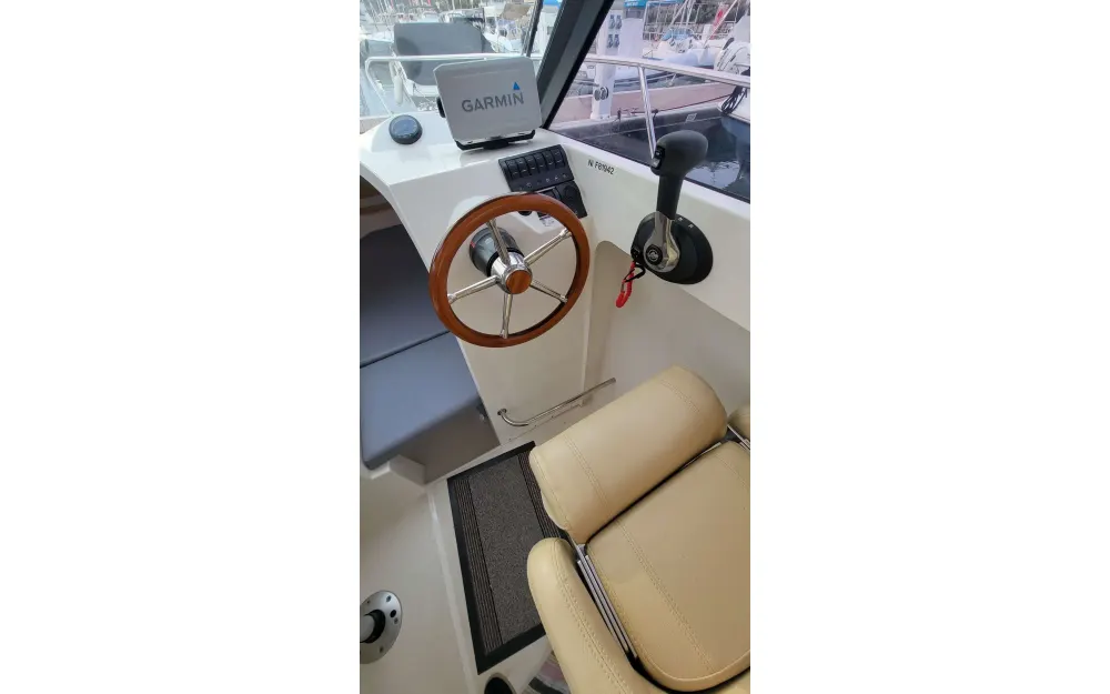 slider 11 Ocqueteau  615
