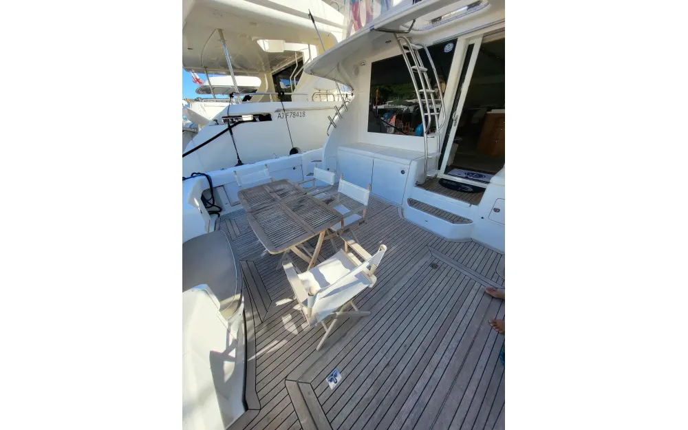 slider 2 Riviera  58 Open Flybridge