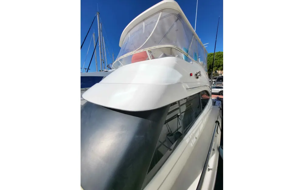 slider 7 Riviera  58 Open Flybridge - null
