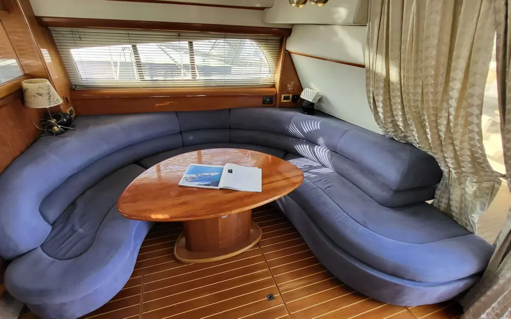 slider 14 Sealine  T 51