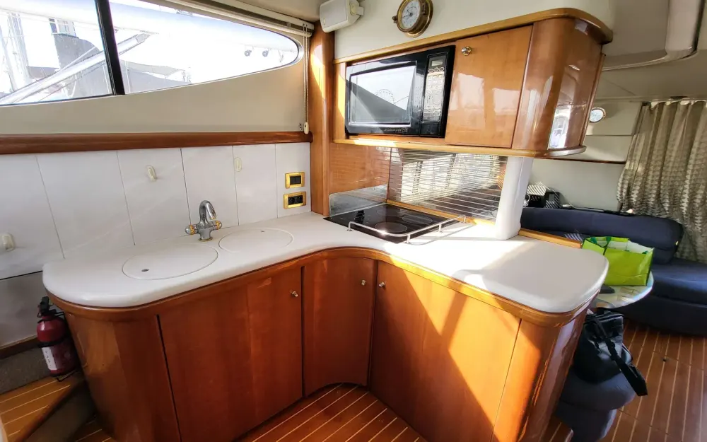 slider 15 Sealine  T 51