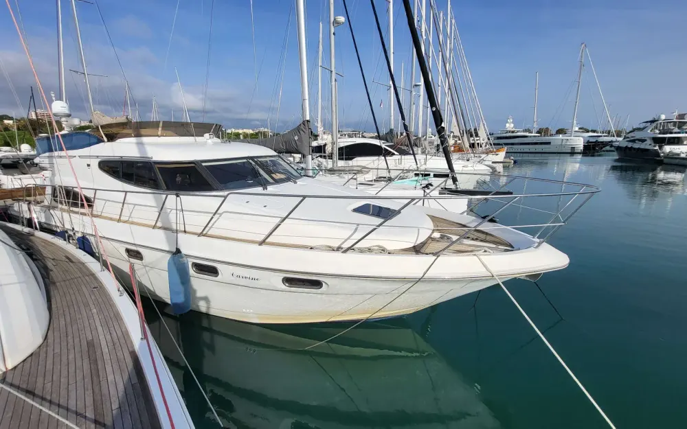 slider 1 Sealine  T 51