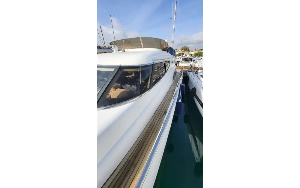 slider 6 Sealine  T 51