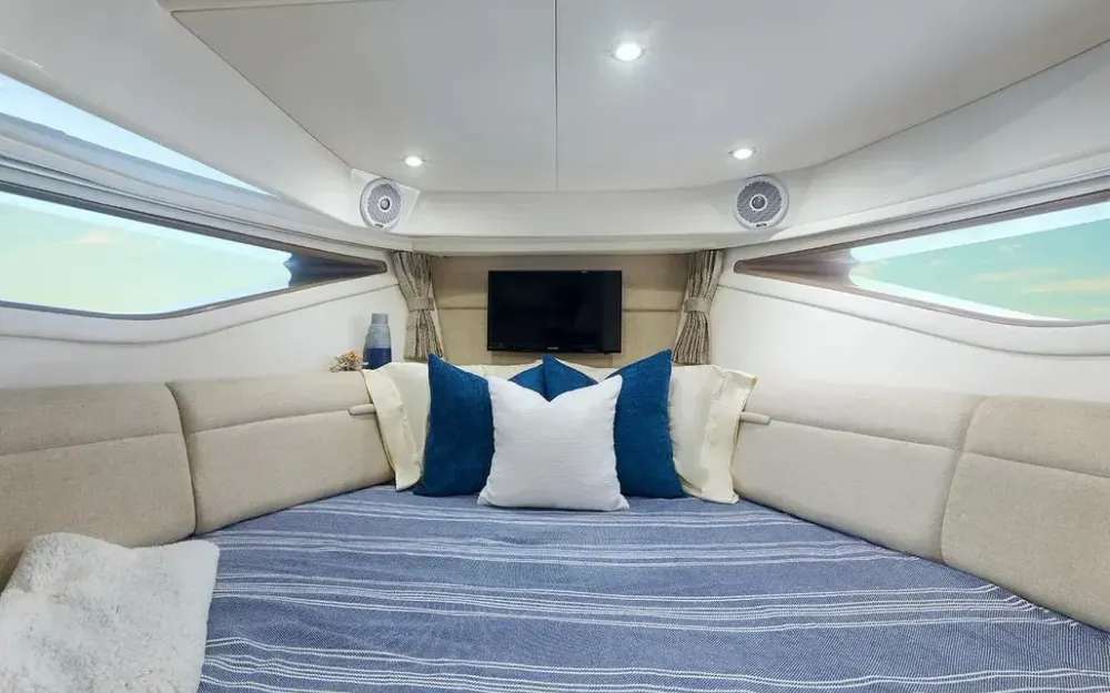slider 4 Sea Ray  320 Sundancer