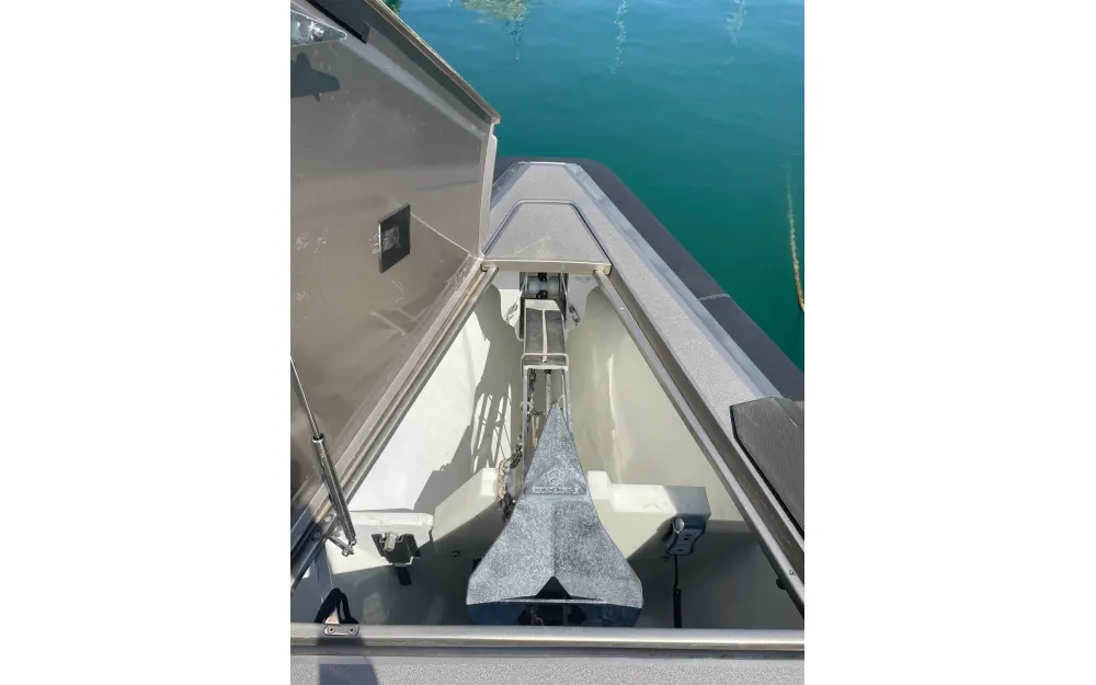 slider 5 Wally Tender 45