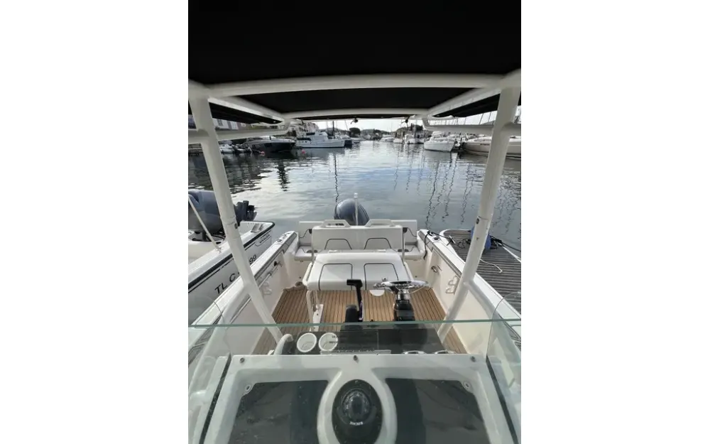 slider 14 Wellcraft Fisherman 182
