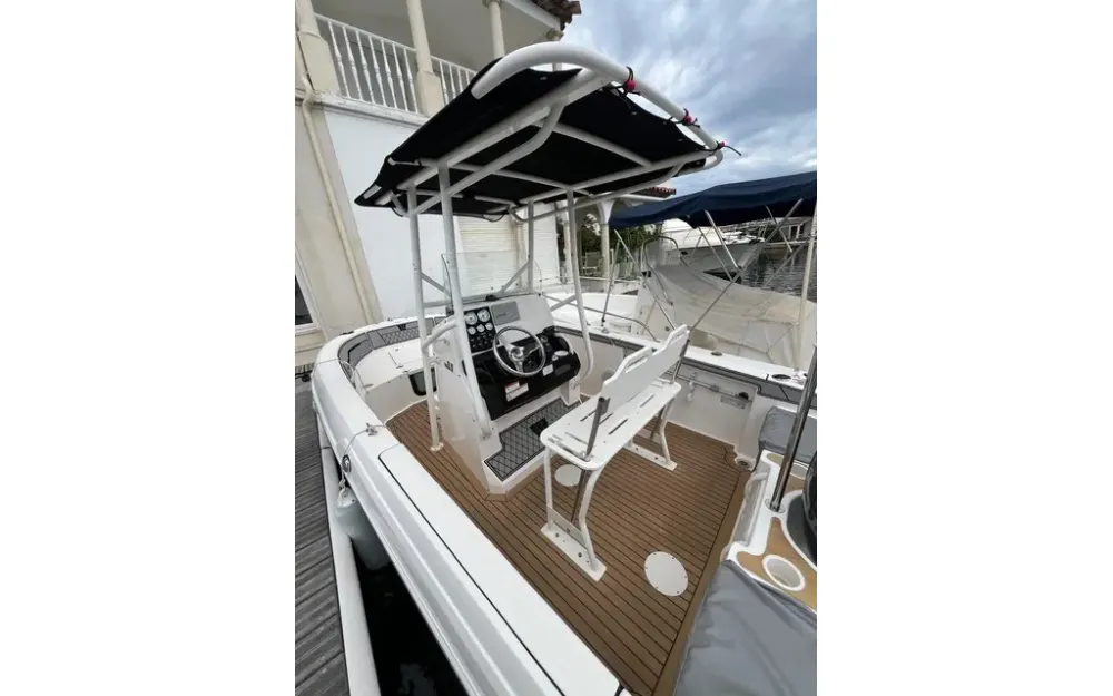 slider 5 Wellcraft Fisherman 182