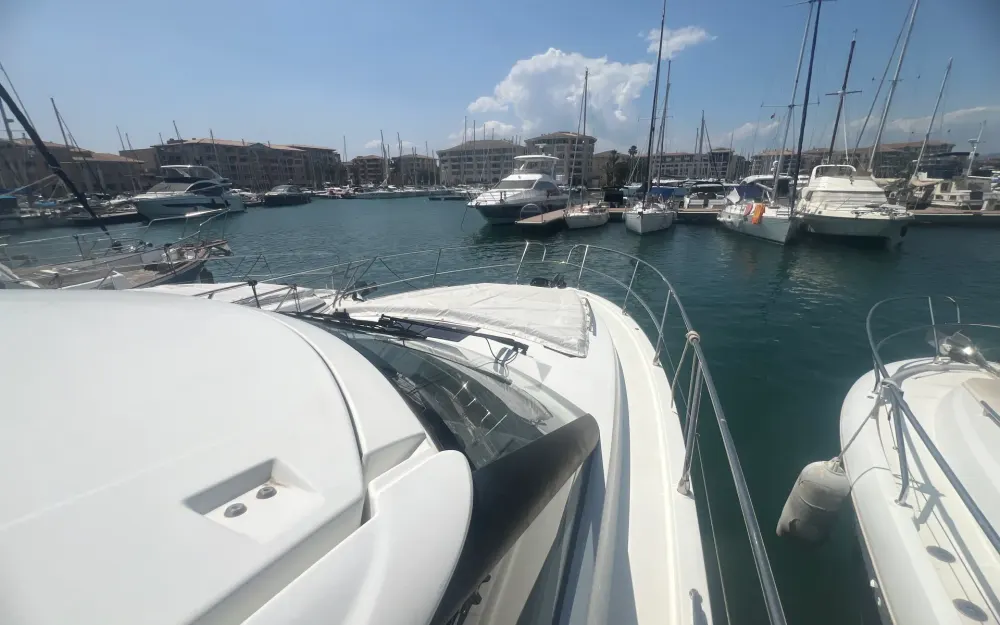 slider 14 Jeanneau Leader 40 Sportop