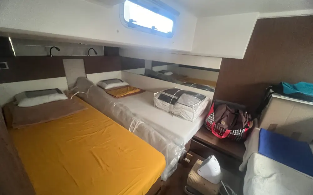 slider 33 Jeanneau Leader 40 Sportop
