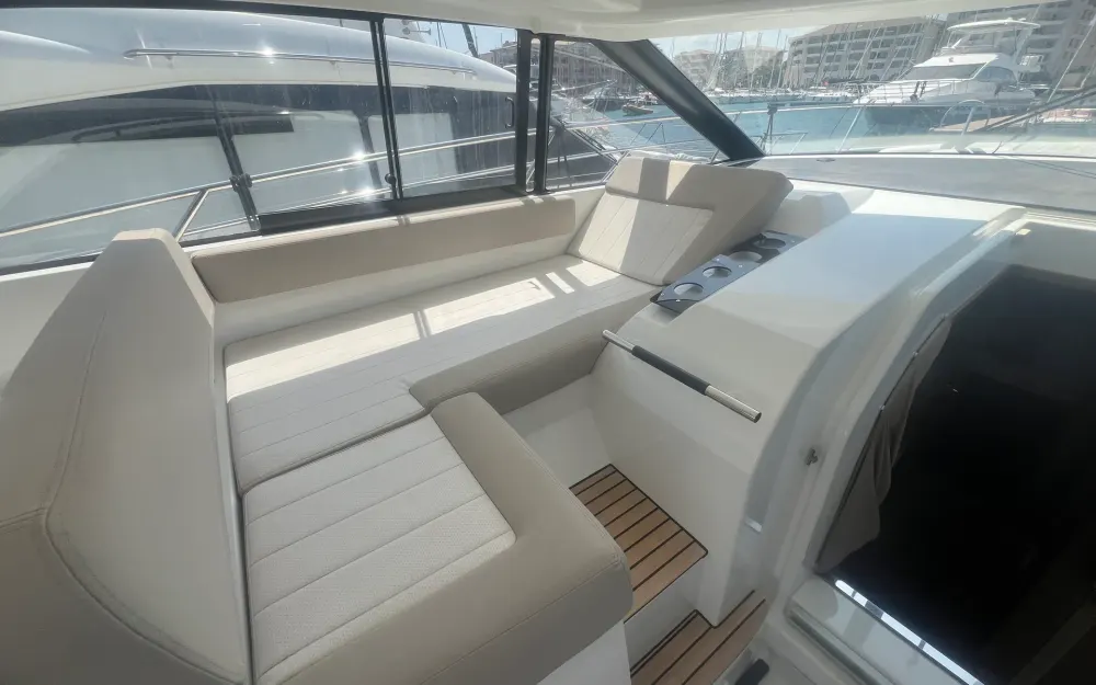 slider 10 Jeanneau Leader 40 Sportop