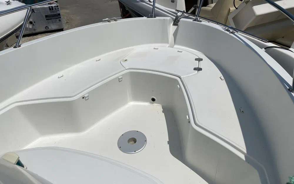 slider 2 Jeanneau Cap Camarat 5.5 CC