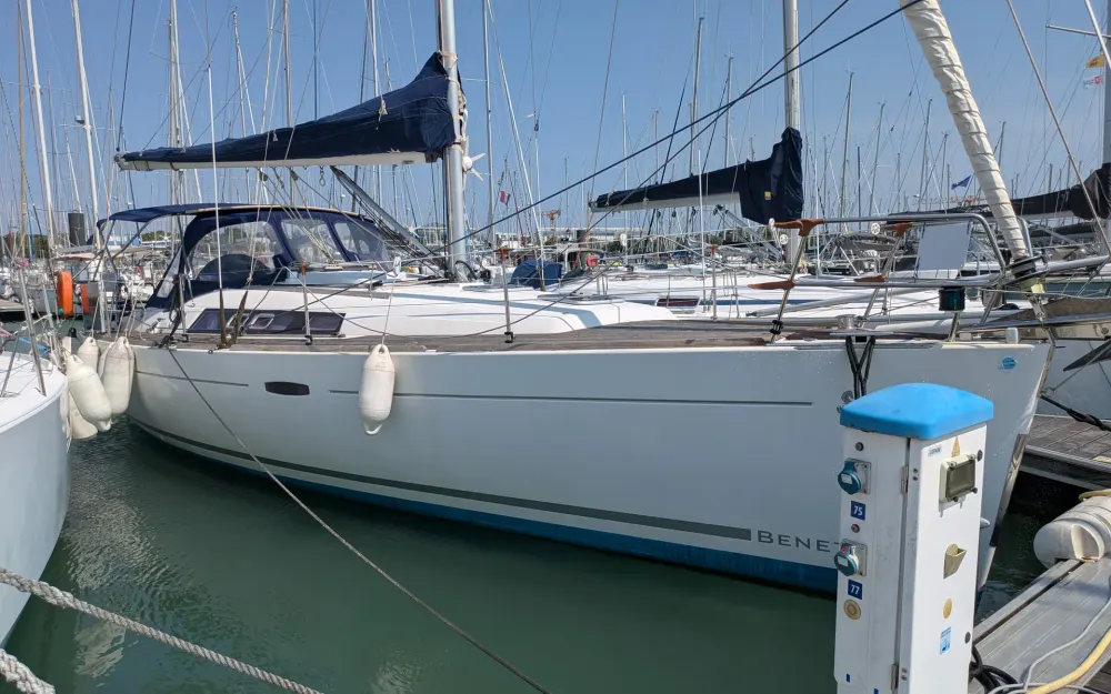 slider 28 Beneteau Oceanis 37