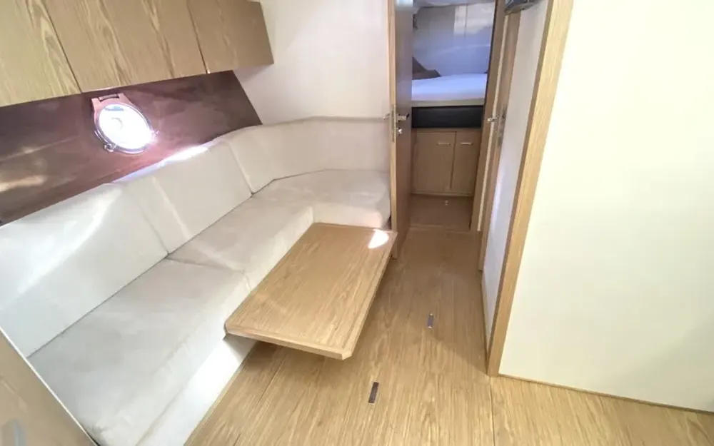 slider 13 Sessa Marine C38