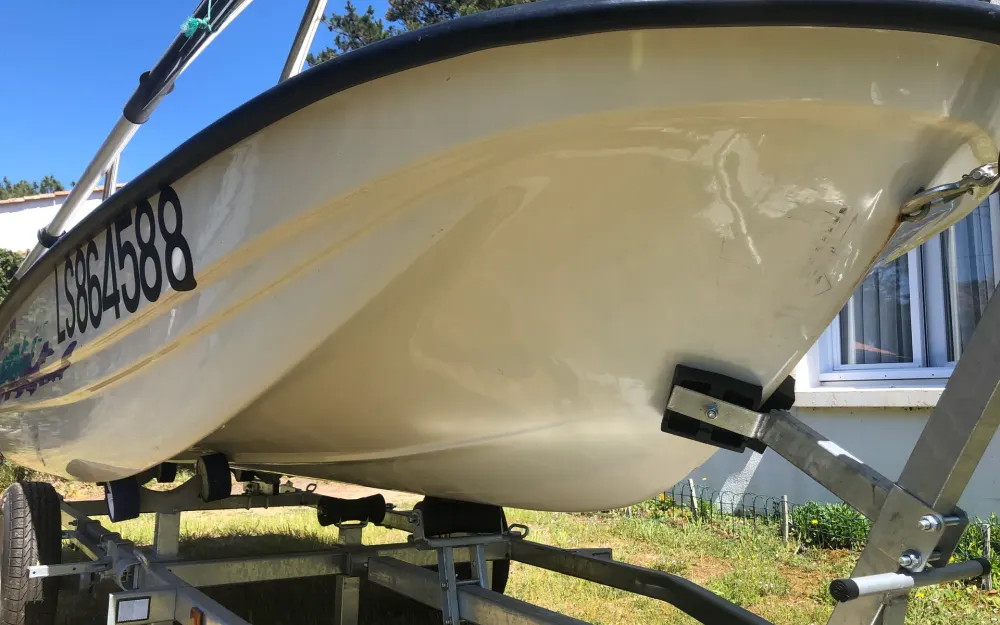slider 3 Fisher Boats Fisher 400 OPEN
