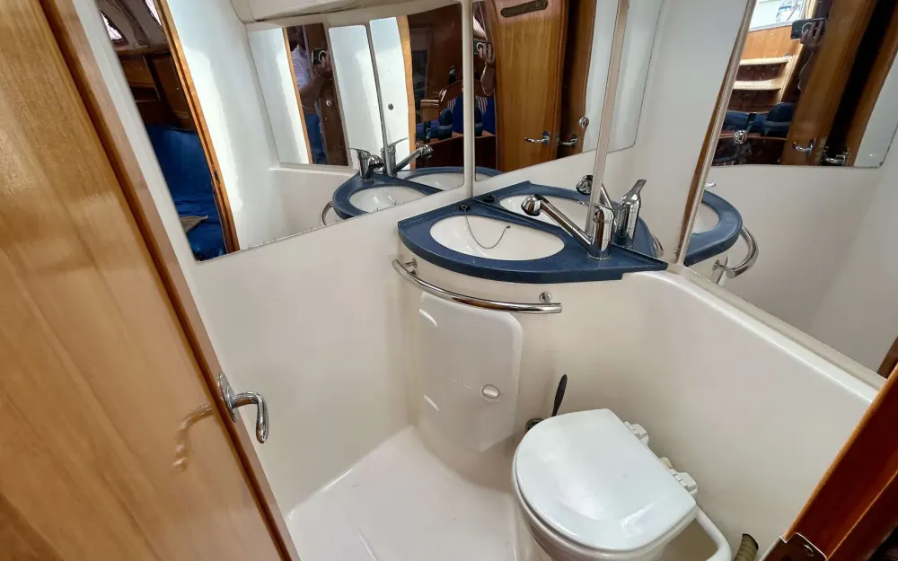 slider 16 Bavaria  37 Cruiser