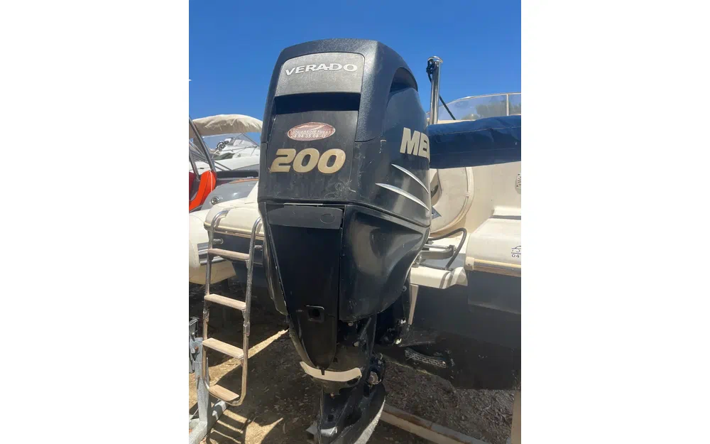 slider 5 Jeanneau Cap Camarat 715