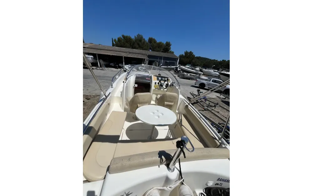 slider 12 Jeanneau Cap Camarat 715 WA