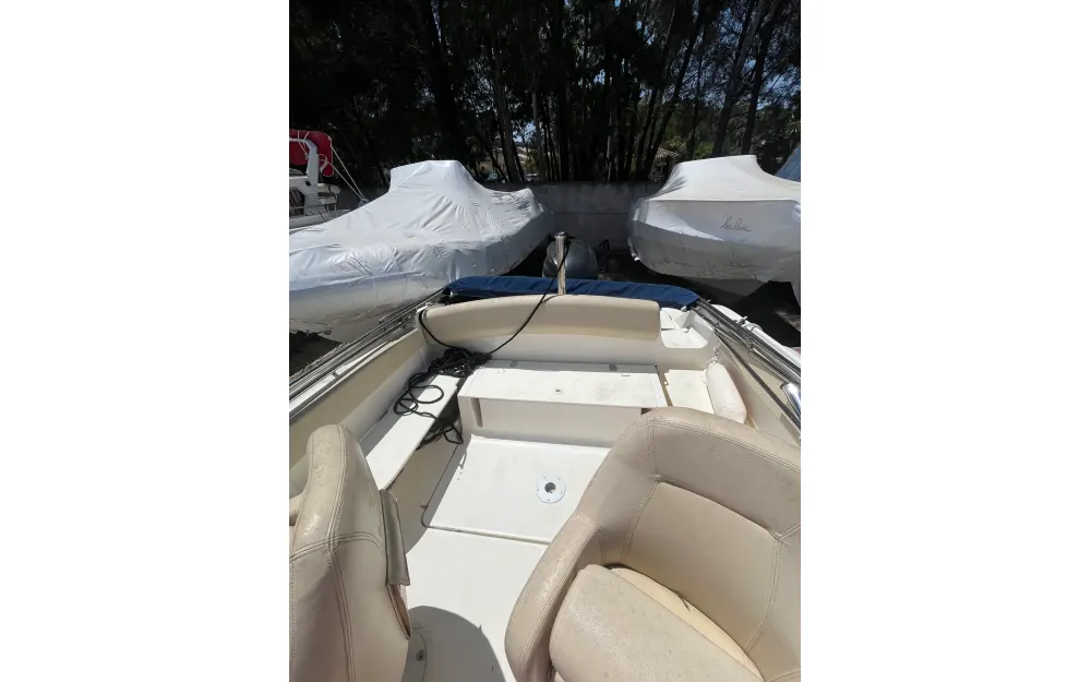 slider 17 Jeanneau Cap Camarat 715 WA