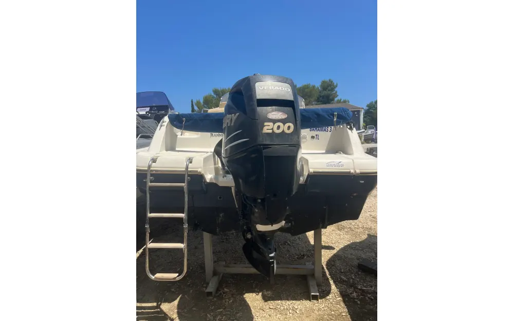 slider 21 Jeanneau Cap Camarat 715 WA