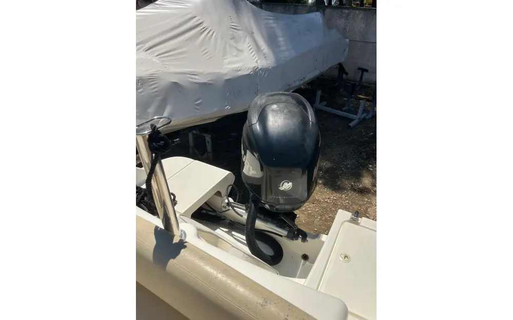 slider 37 Jeanneau Cap Camarat 715 WA